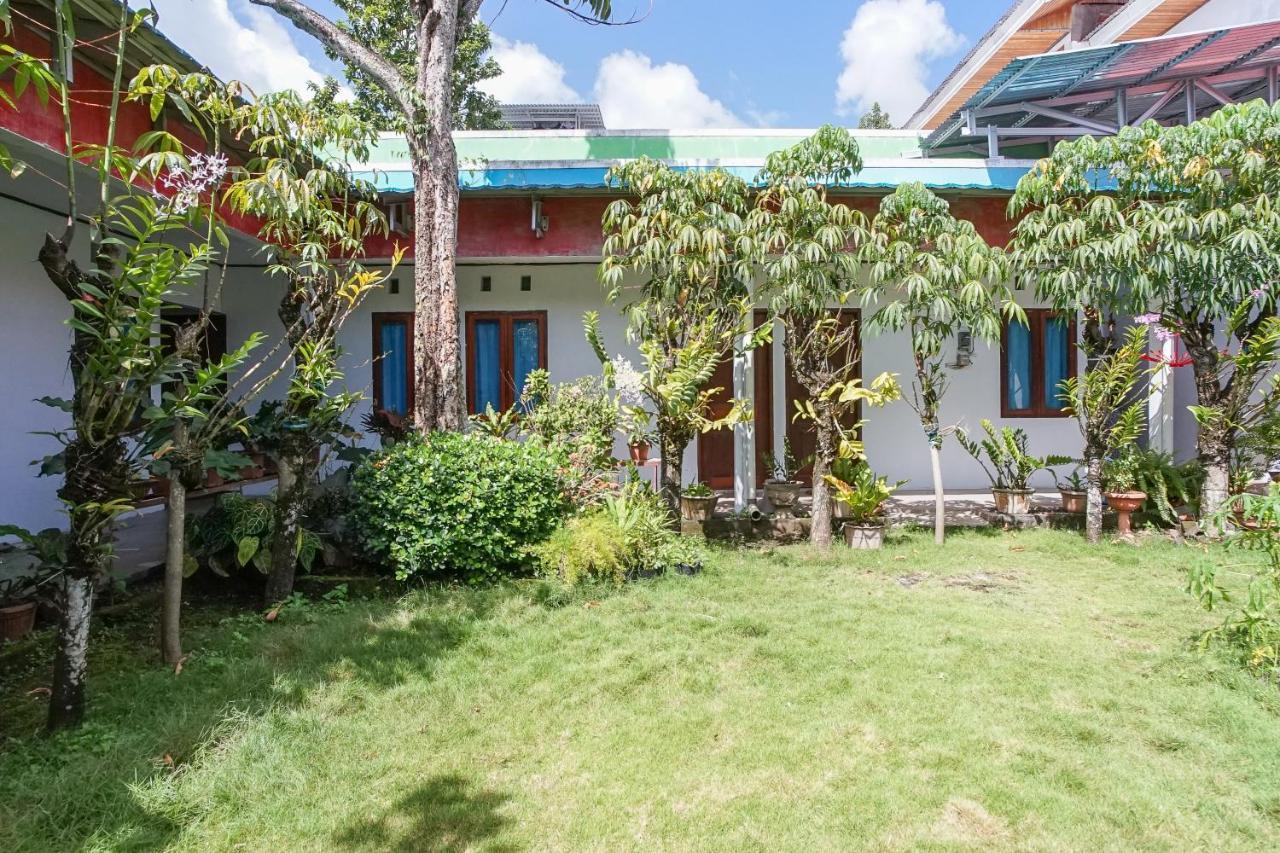 Pas Residence Manado Exterior photo